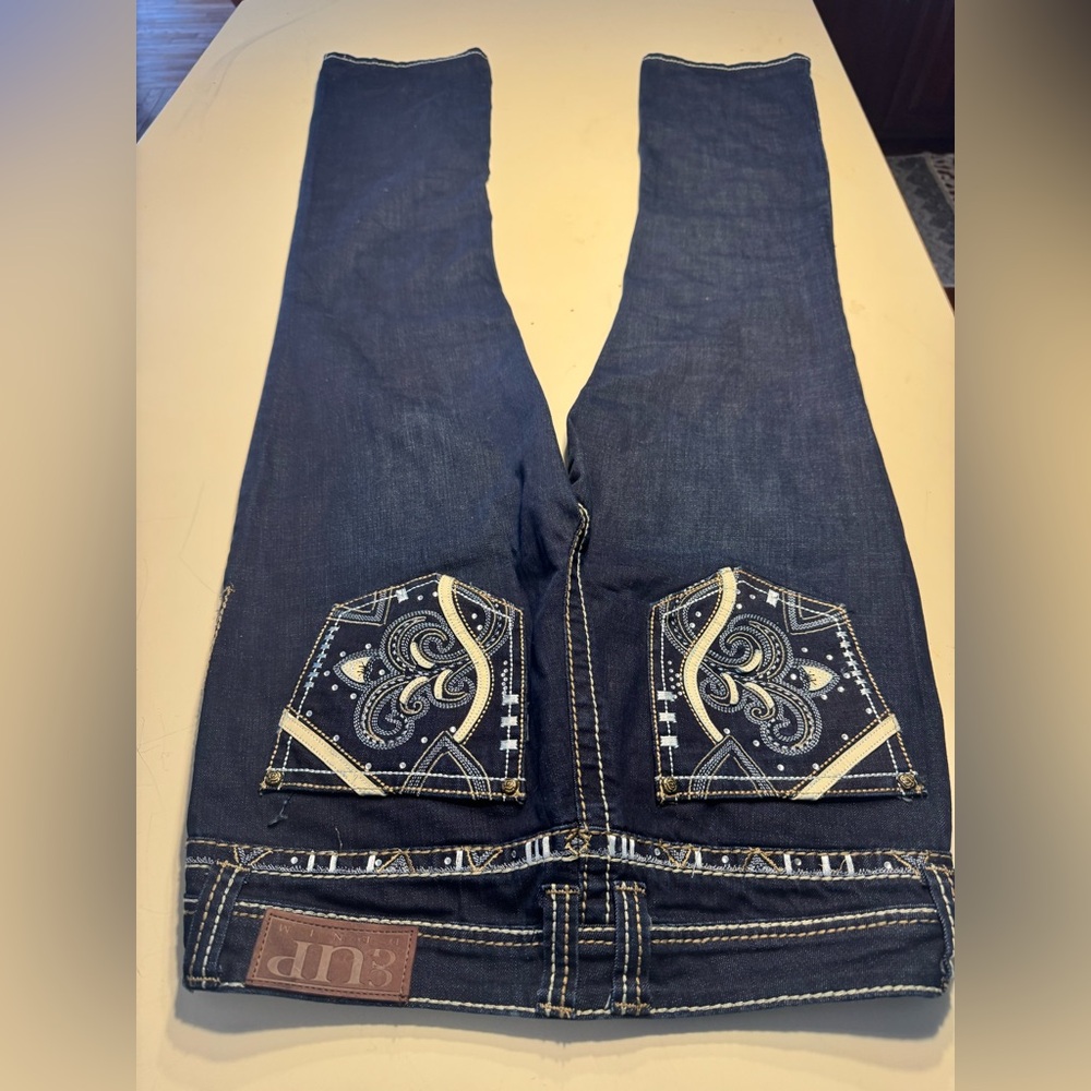 Cowgirl Up jeans with stitching  NWOT
bootcut size 30 length 34